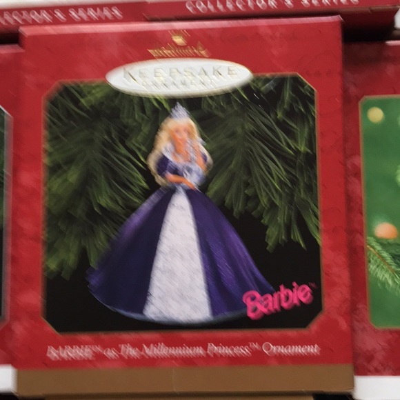 Lot of Hallmark Barbie Keepsake Ornaments - Picture 7 of 13